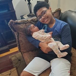 Meet your Posher, Stacy